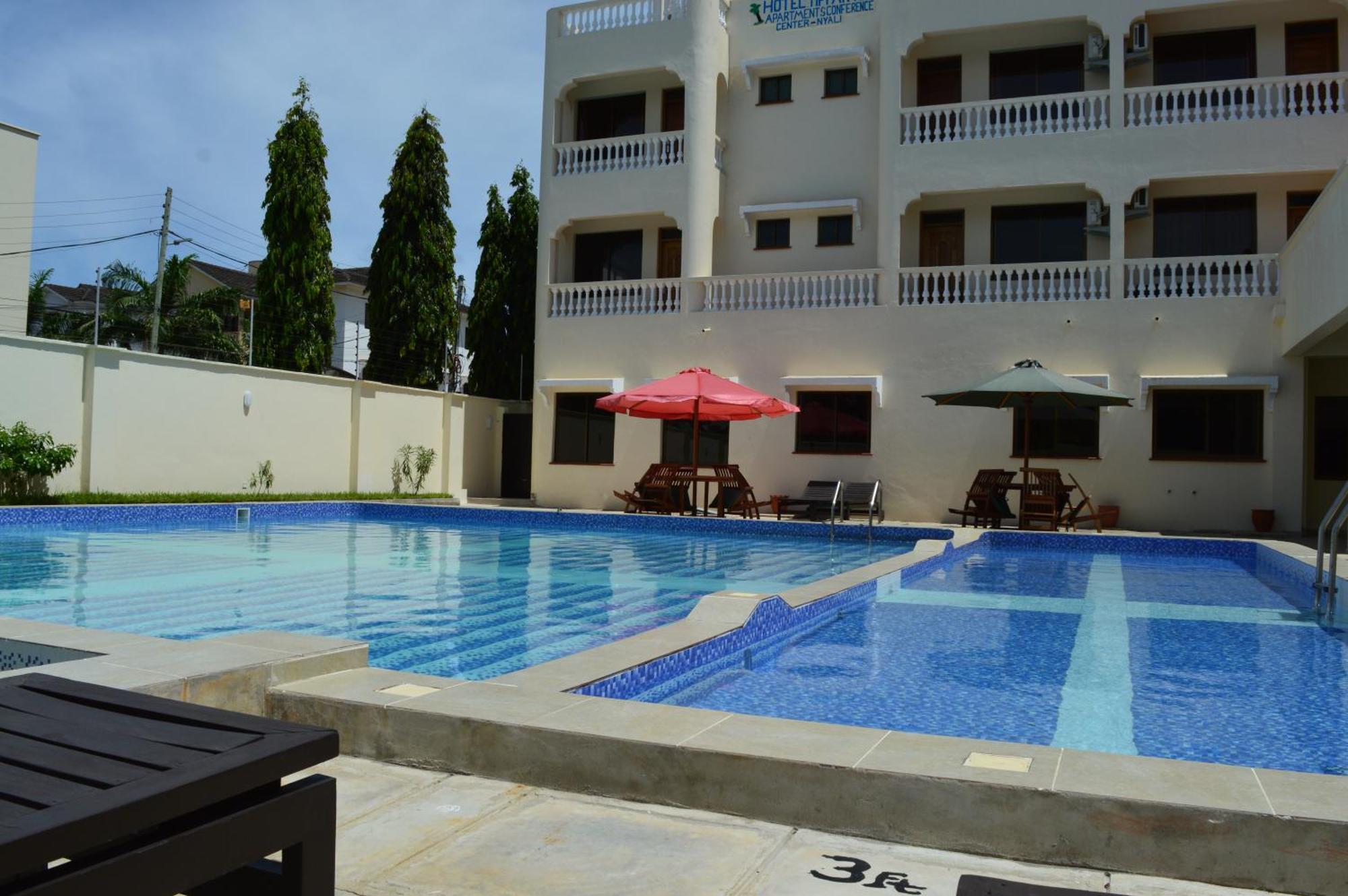Hotel Tiffany Mombasa Exterior foto