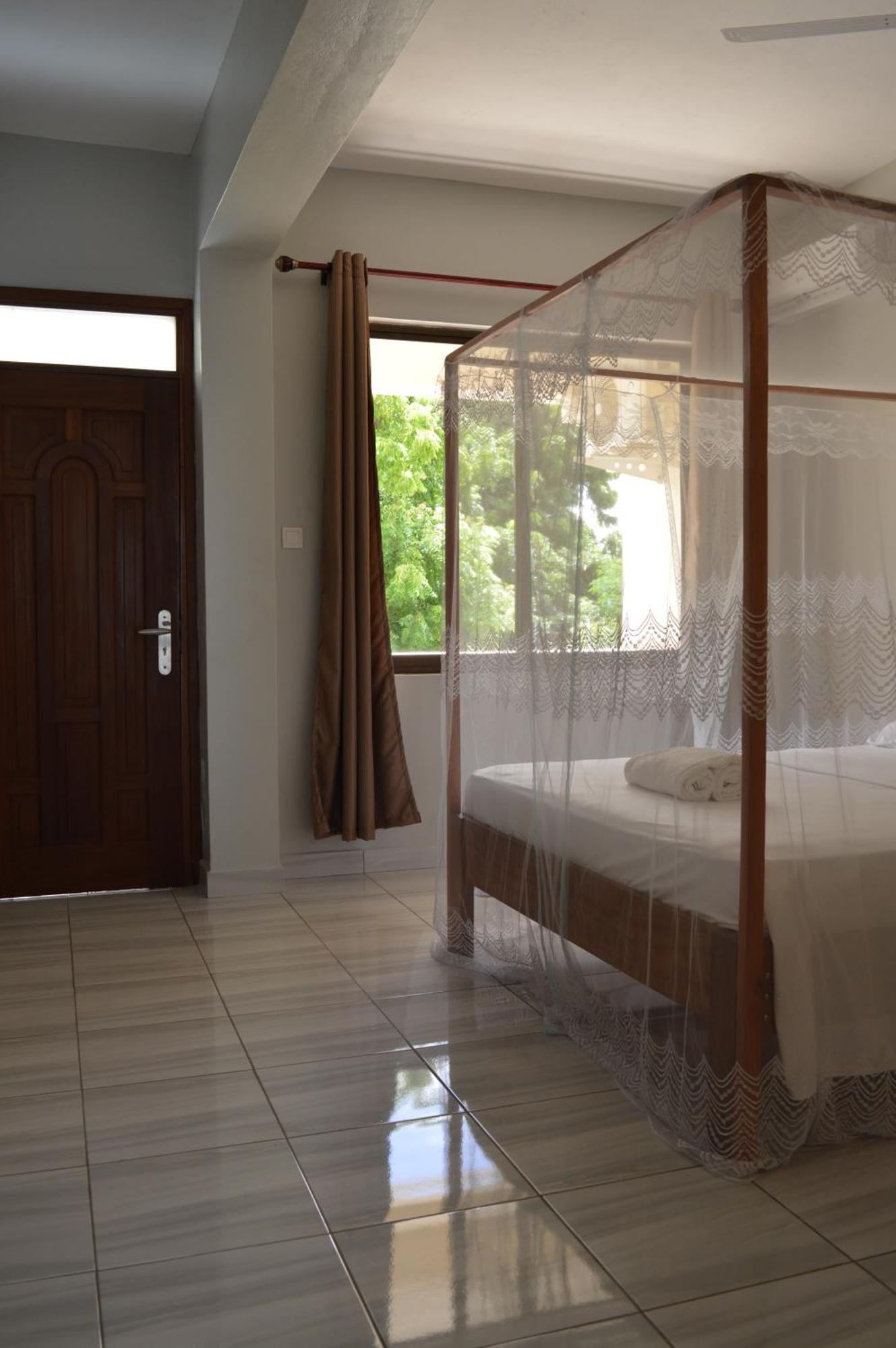 Hotel Tiffany Mombasa Exterior foto