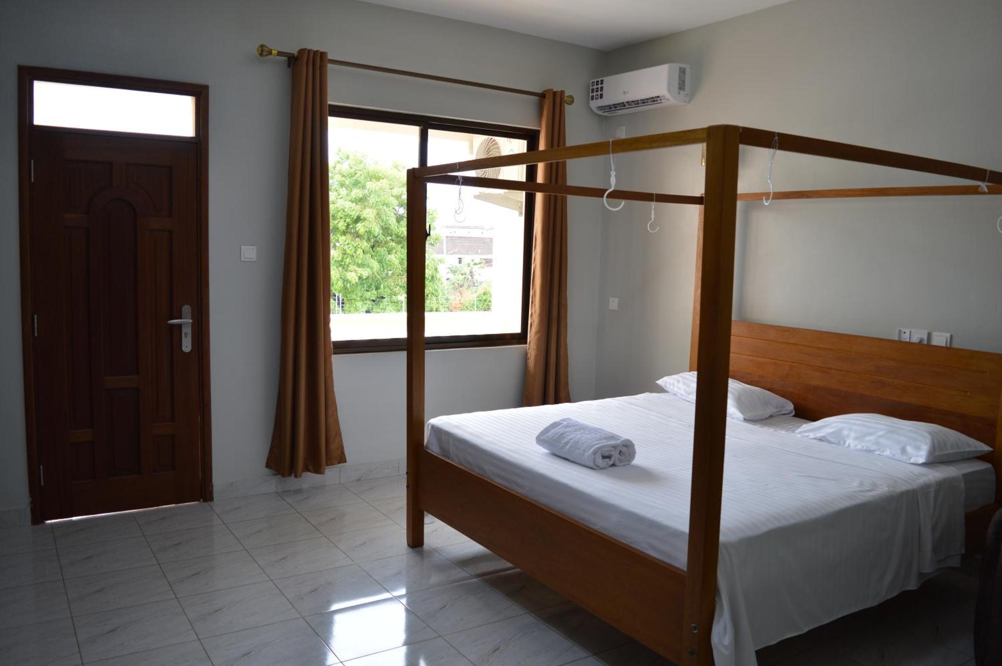 Hotel Tiffany Mombasa Exterior foto