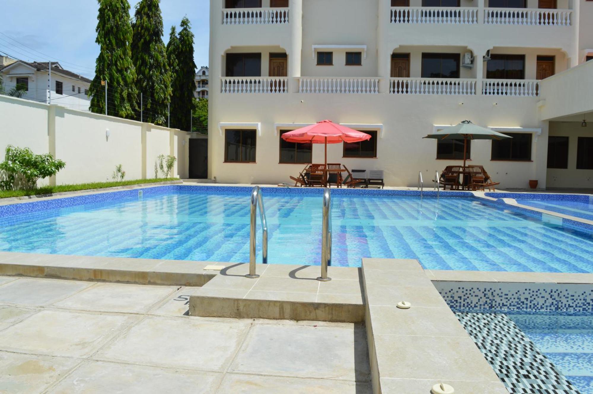 Hotel Tiffany Mombasa Exterior foto