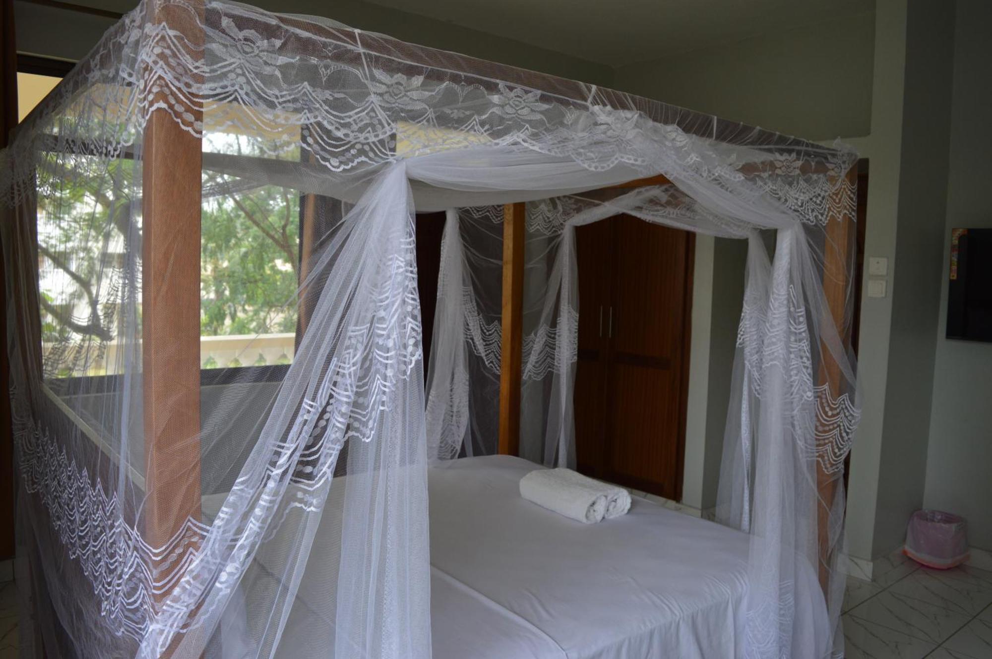 Hotel Tiffany Mombasa Exterior foto