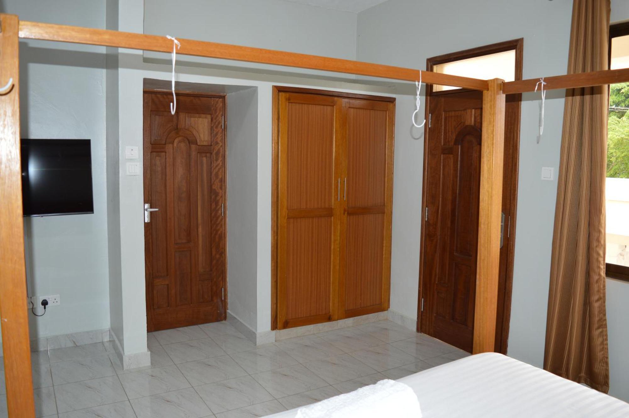 Hotel Tiffany Mombasa Exterior foto