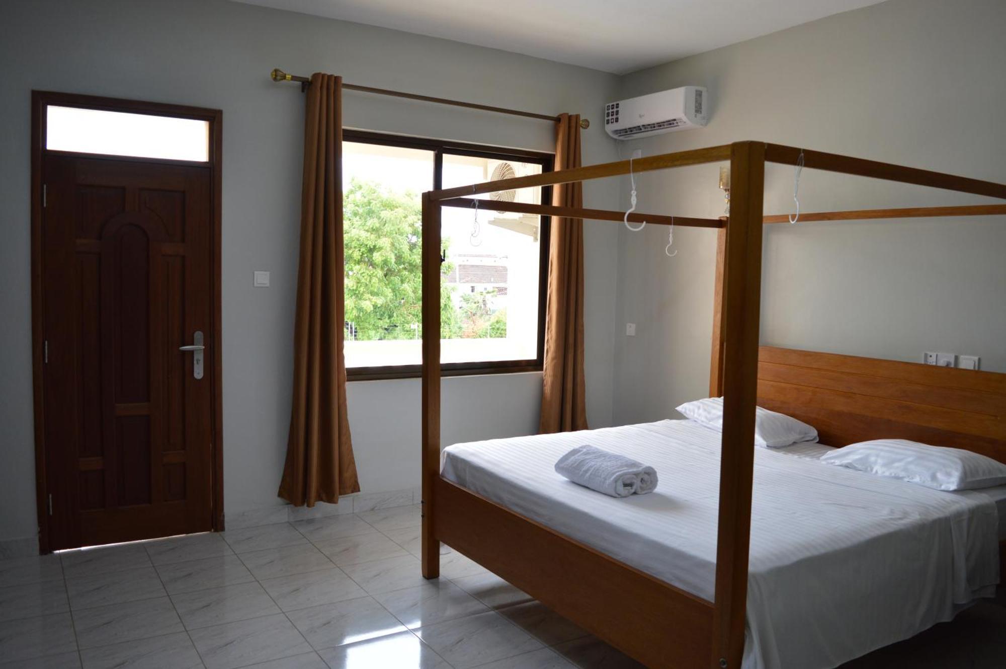 Hotel Tiffany Mombasa Exterior foto